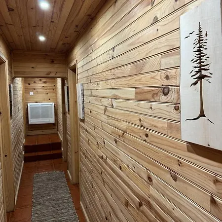 Mountain T3 Duplex Abrigo Do Lobo アパート *