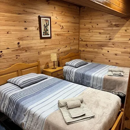 Mountain T3 Duplex Abrigo Do Lobo アパート Penhas da Saúde