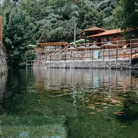 アパート Mountain T3 Duplex Abrigo Do Lobo *